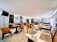 Yueweizhi · Rong Hotel (Baoding Wanbo Plaza & North Baobai Shopping Plaza Branch)