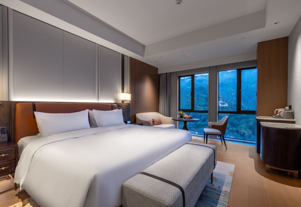 澜享山景大床房