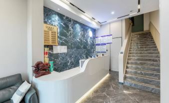 Crowne Plaza Jinan Runhua by IHG - Housity