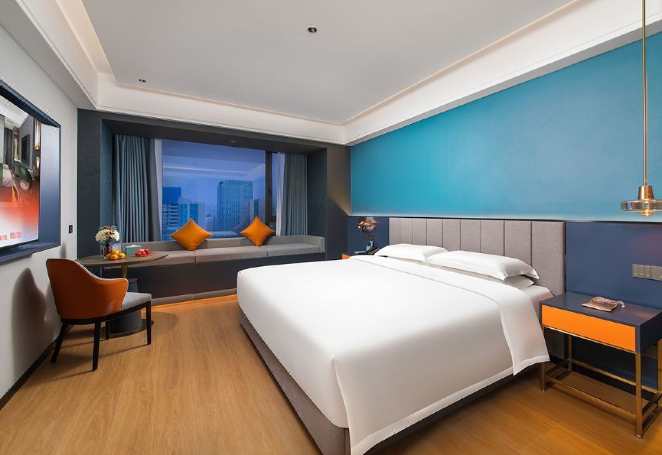 R阿兰朵观景大床房（地暖+全景飘窗+榻榻米+智能马桶）