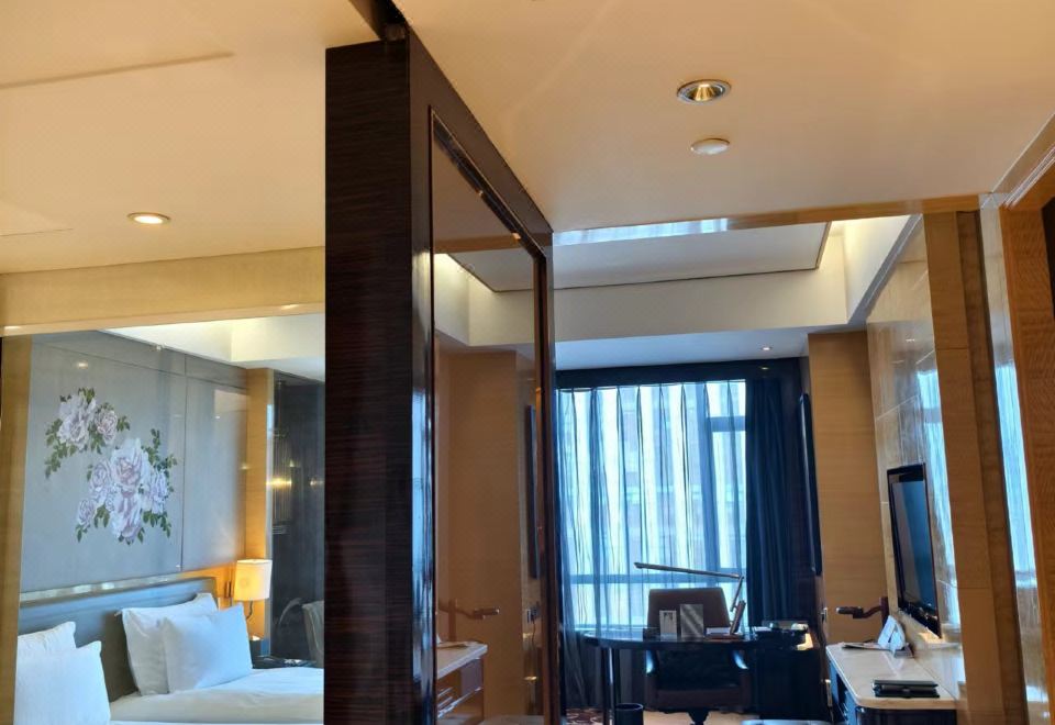 InterContinental ShijiazhuangDeluxe Hollywood Room
