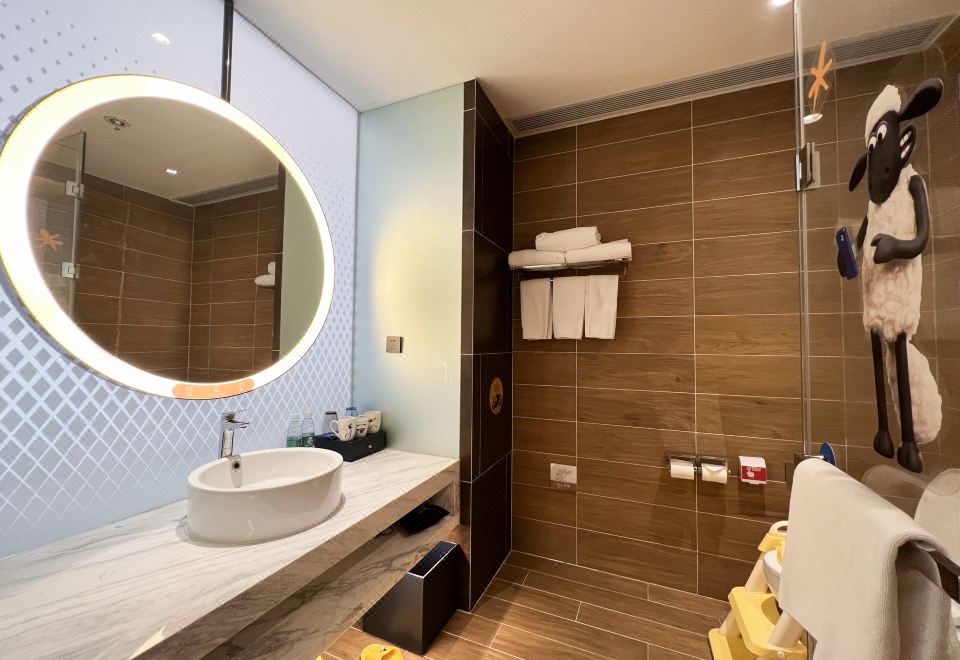 小羊肖恩主题双床房