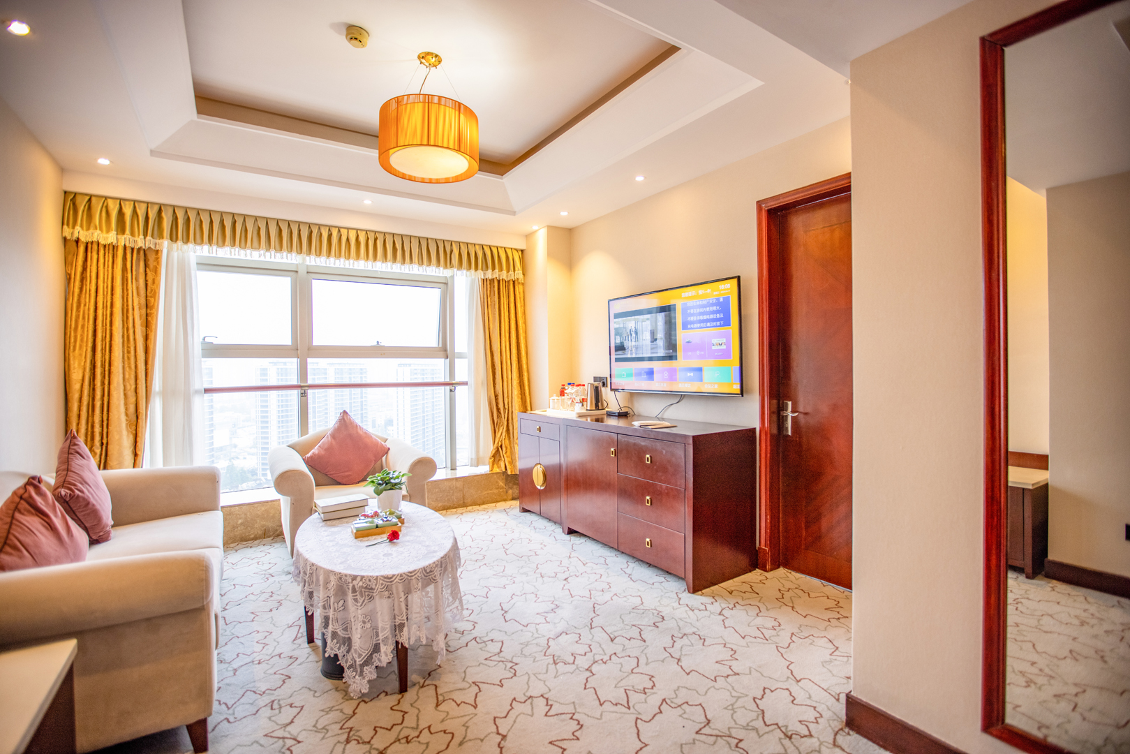 行政景观套房（小度音箱+助眠床垫+180度全景）