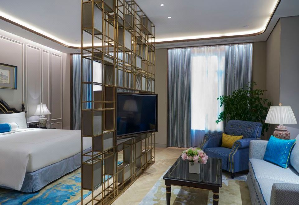 Sky Fortune Boutique Hotel ShanghaiRenewed Executive Deluxe Business Suite