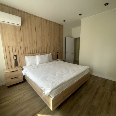 Basic Family Room Golden Dragon Promo Code