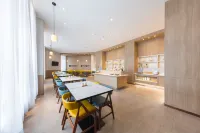 HanTing Premium Hotel (Chengde South Station University Town)