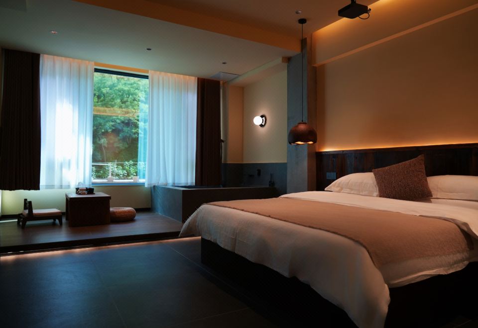 一见·轻奢私汤地暖家庭套房﹤全屋智能+安睡床品﹥