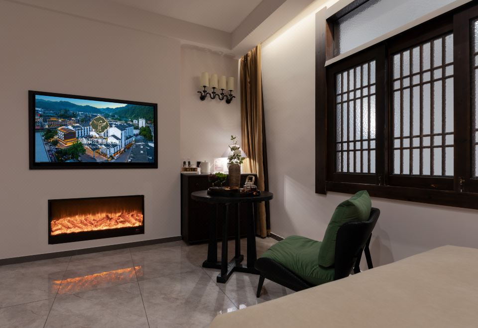 Elegant 2-bed Room