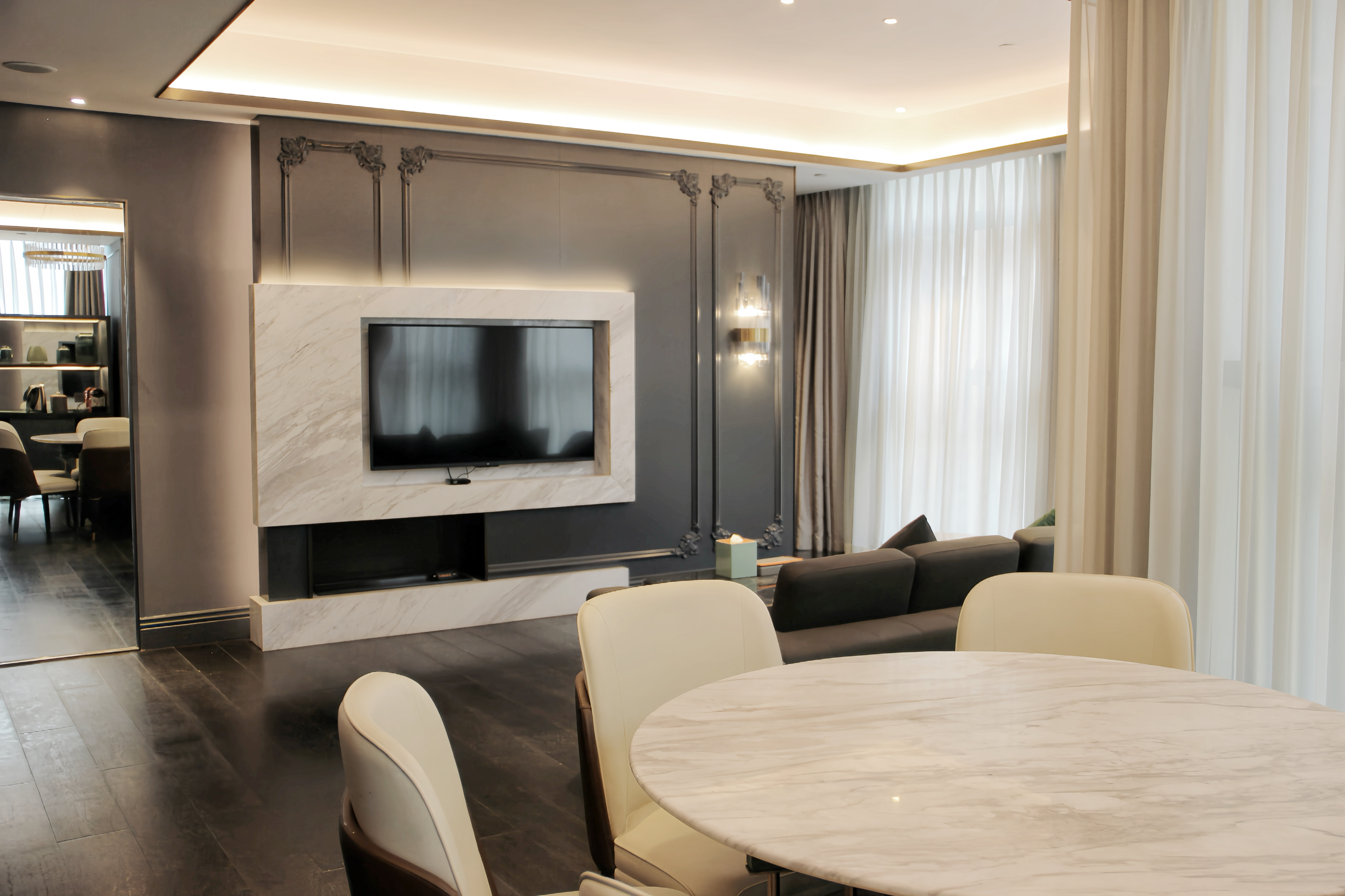 颐华奇遇房（浴缸+戴森吹风机+大客厅+双洗漱台）