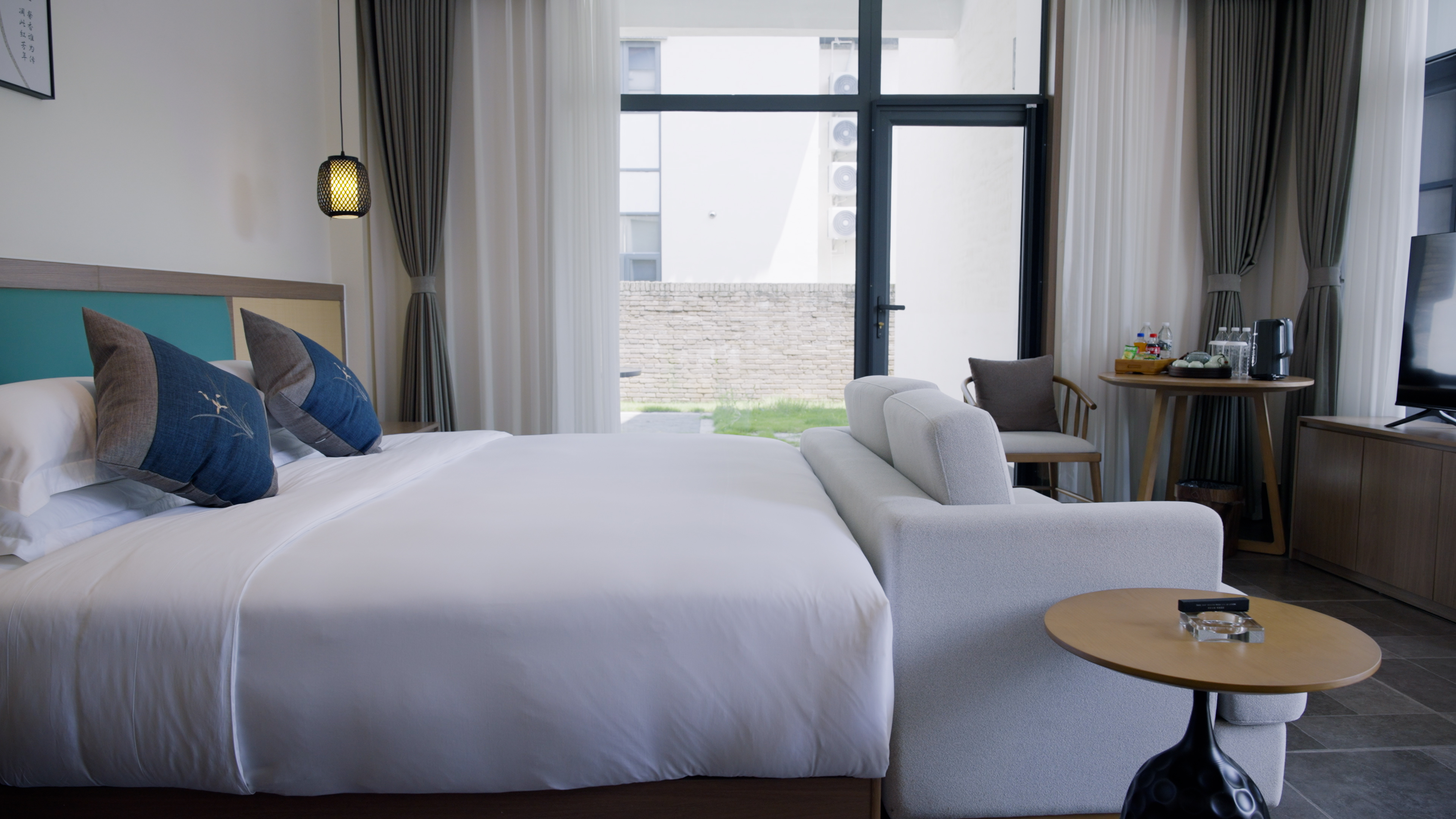 阳光满屋·大床房