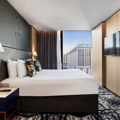 S1K - King One Bedroom Suite The Westminster London, Curio Collection by Hilton Promo Code