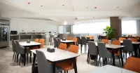 Xin'ao E-Sports Hotel (Wanda)