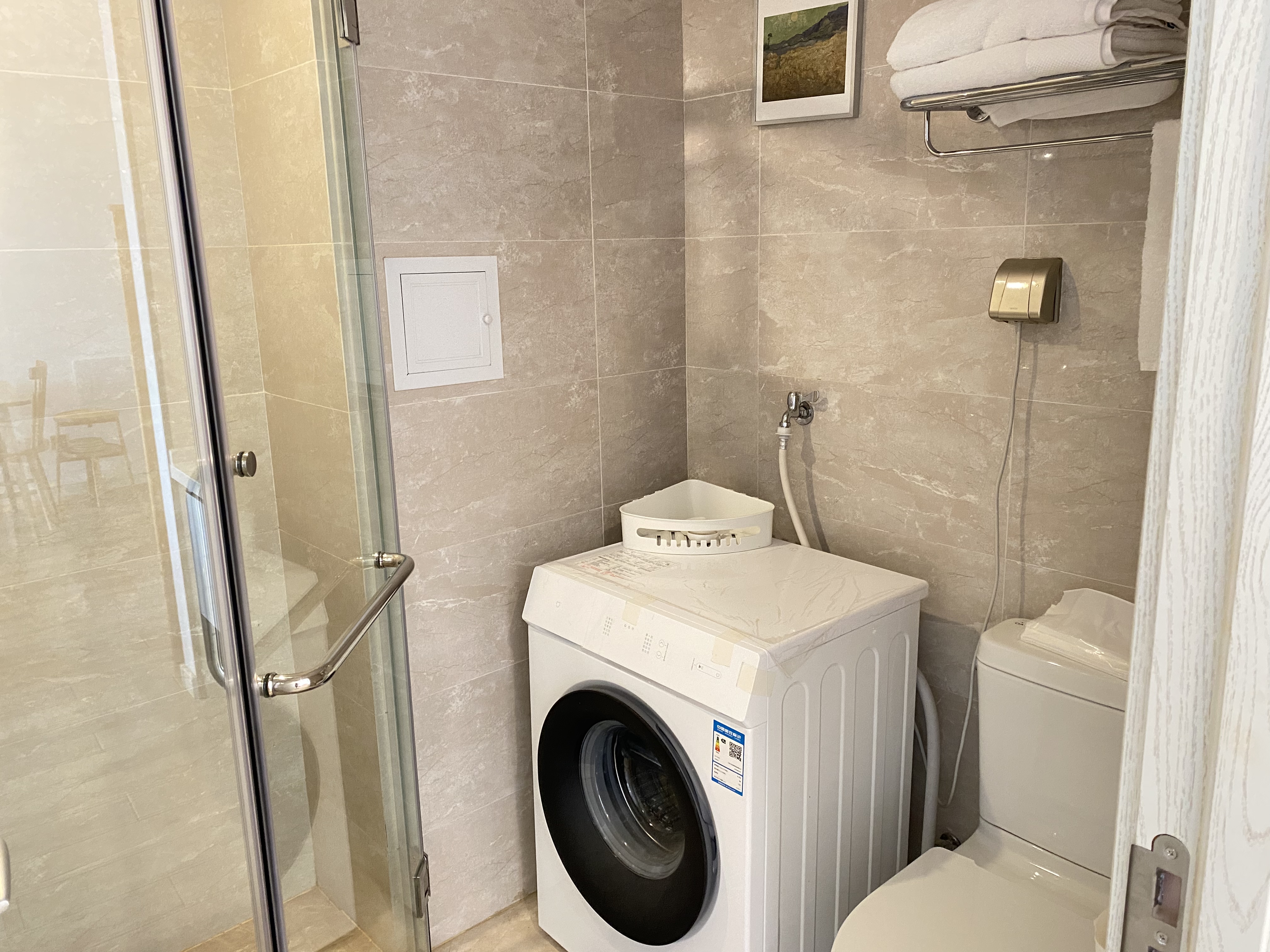 豪华湖景叠院二室二衞标间套房