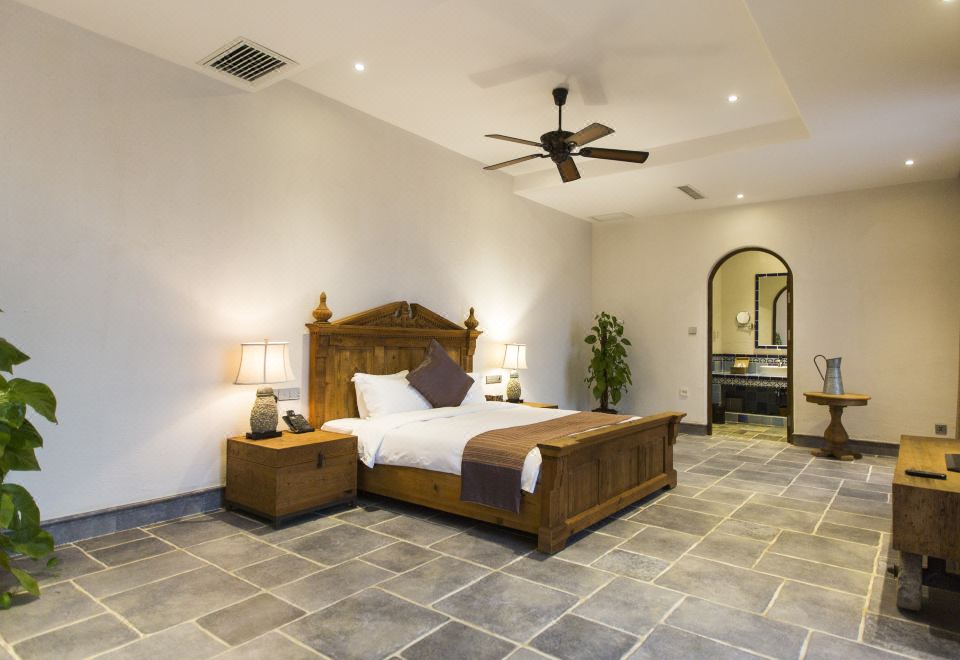 復古城堡大床房