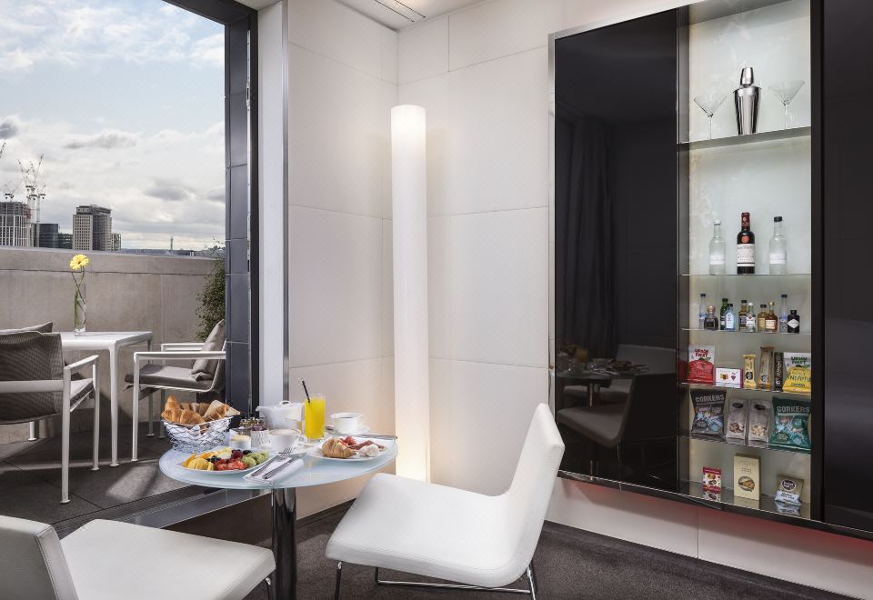 城景露台高级ME房