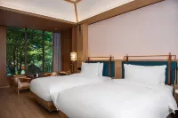 Dali Old City Yueshan Haiban Villa Luxury Hotel