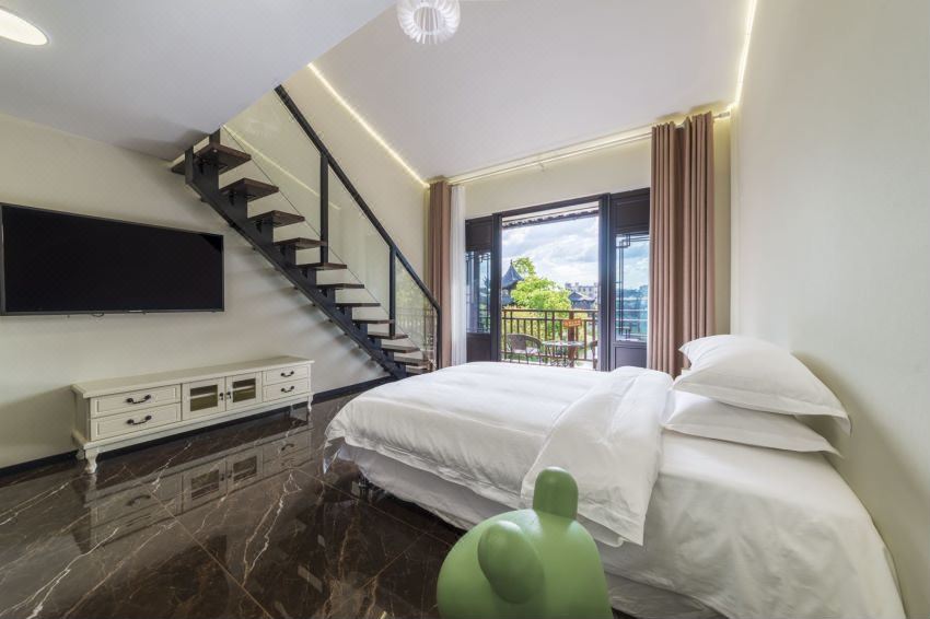 Zhenhu Homestay (Jiandemeicheng Ancient Town)Fuqian Street|Lake View Terrace Parent-Child Loft Family Room