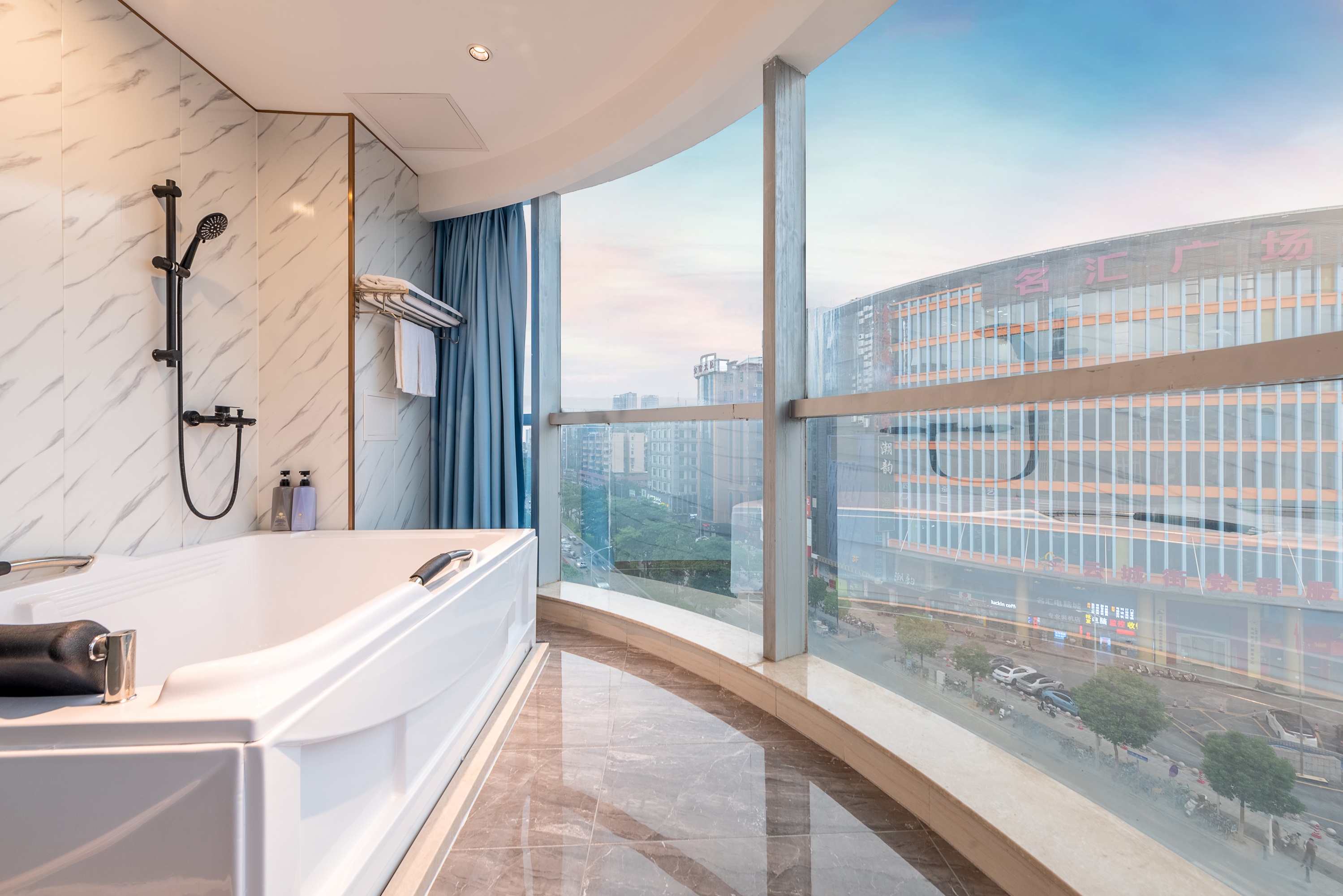 Calvin Hotel Guangzhou尊享主题大床房