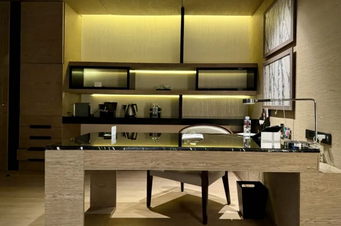 江景双床房|落地观景窗|圆形泡池浴缸