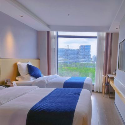 豪華雙床房（絕美日落景觀+全屋智能語控） 雅斯特國際飯店（寶安國際會展中心店）優惠