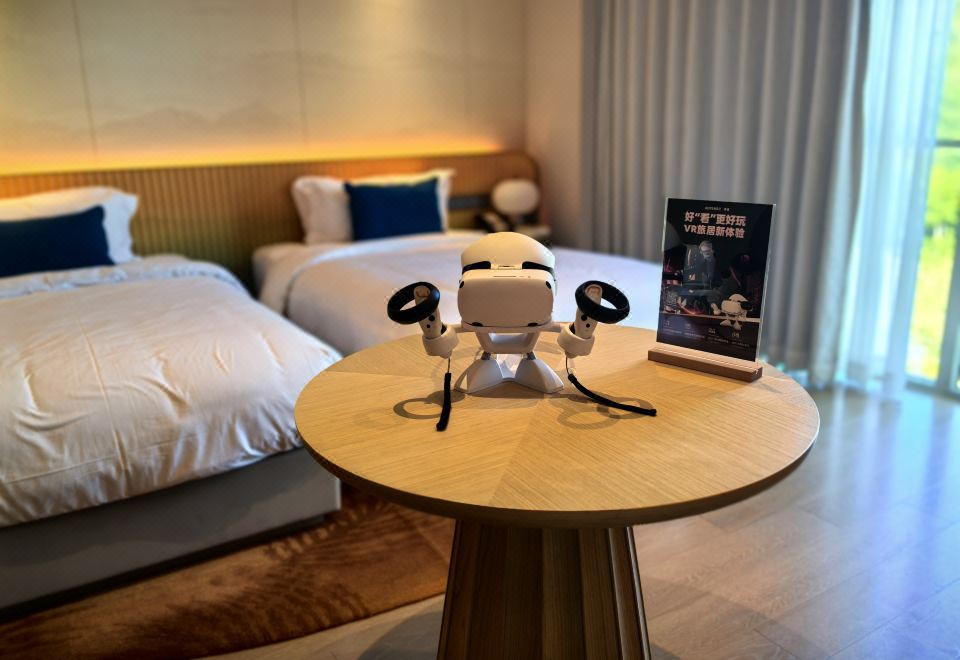 VR特色高级双床房（沉浸式VR观影+沉浸游戏）