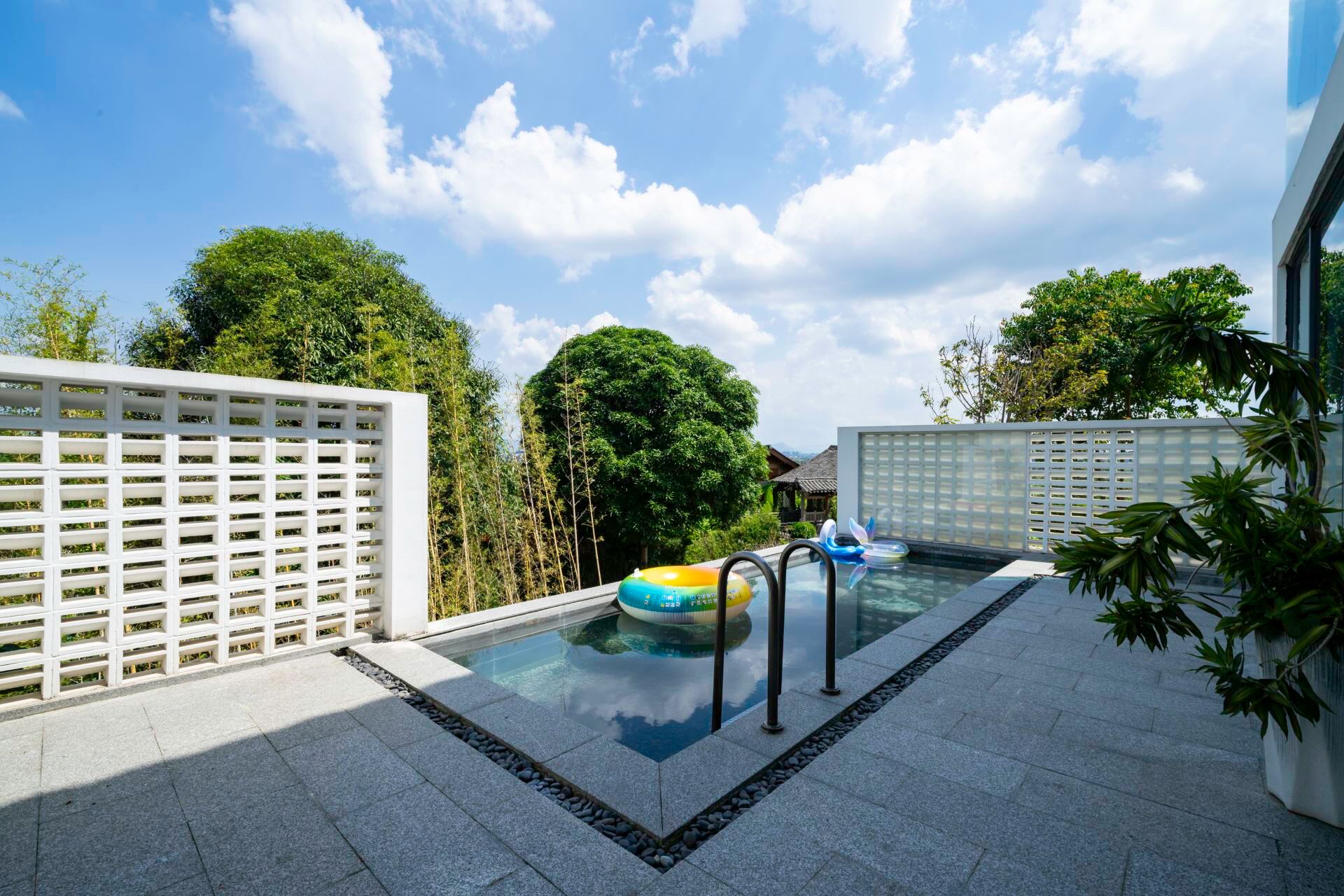 Private Hot Spring Detached Villa