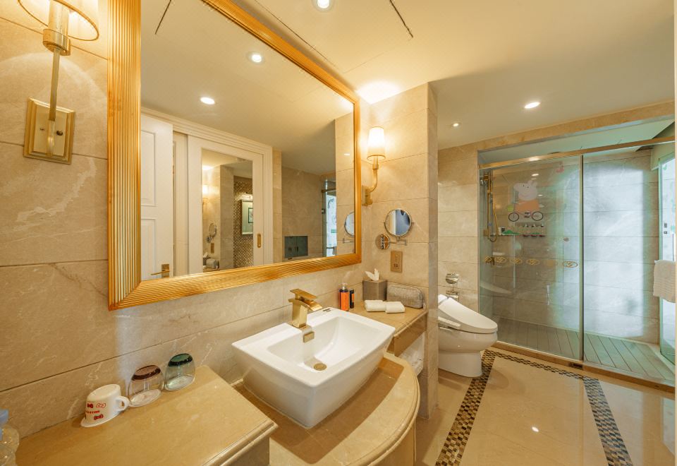 貴賓樓豪華海景親子房（觀港珠澳大橋+觀海上日出）