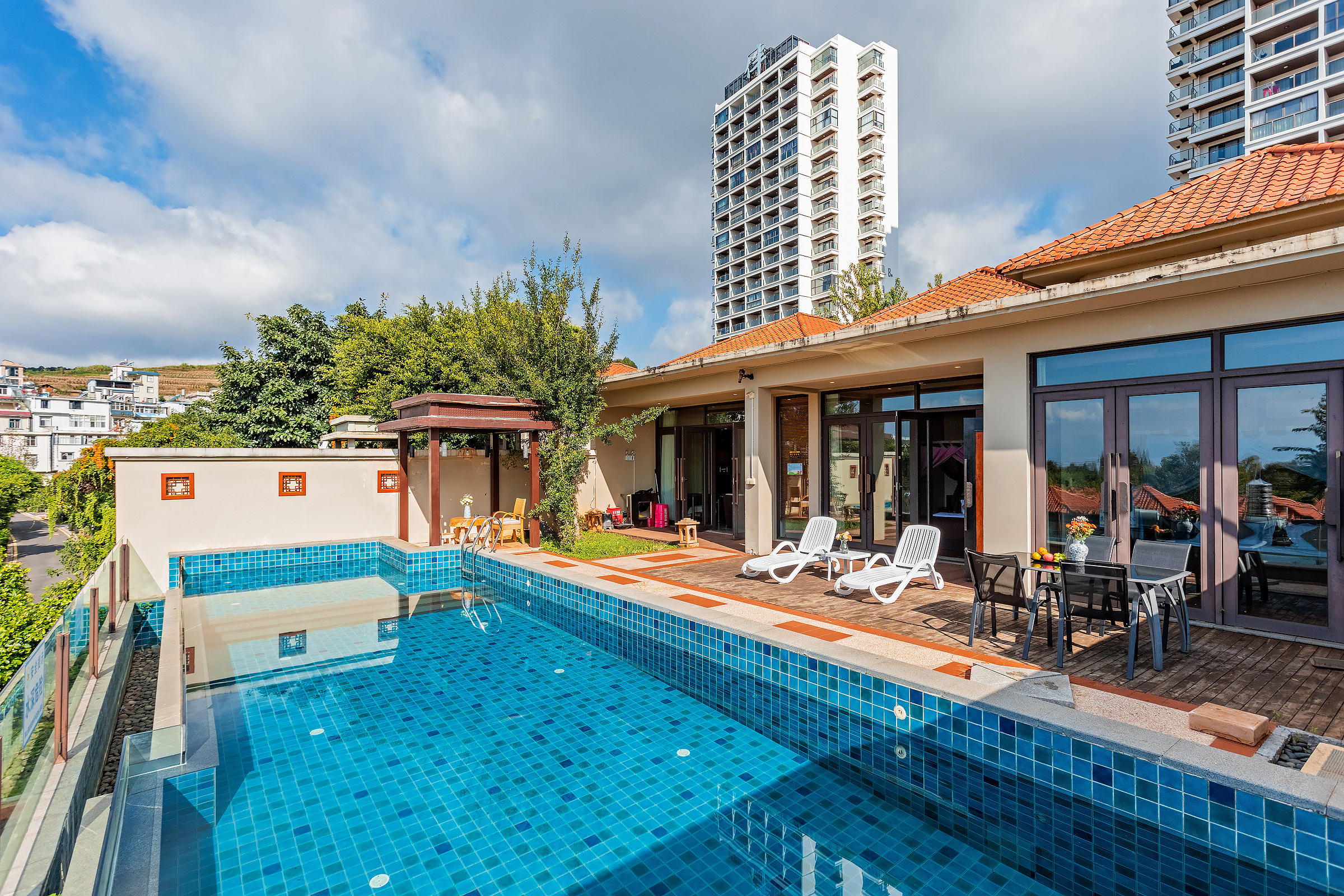 湖景私家泳池别墅·两卧