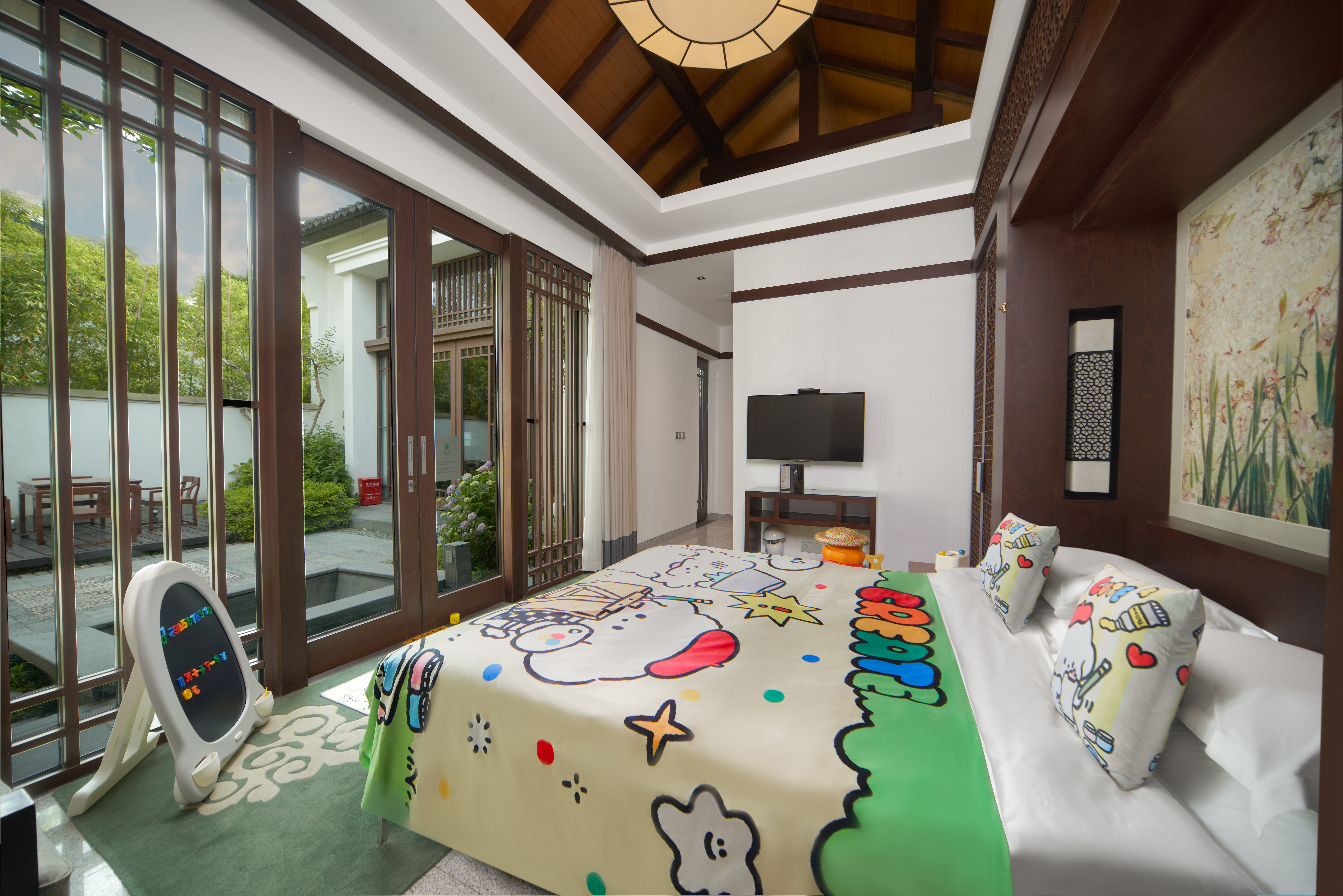 双卧室按摩池别墅-亲子主题房