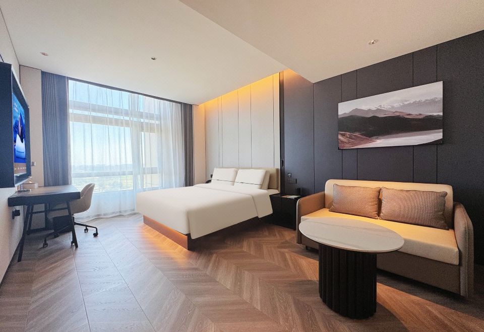 行政城景大床房（深睡床枕+智能客控）