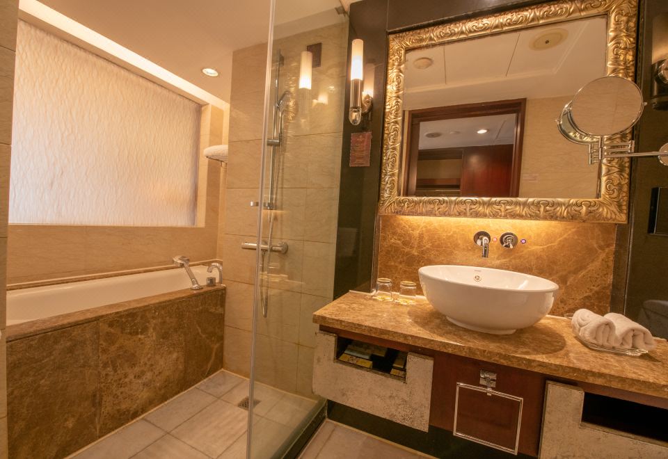 萌宠小黄鸭亲子大床房