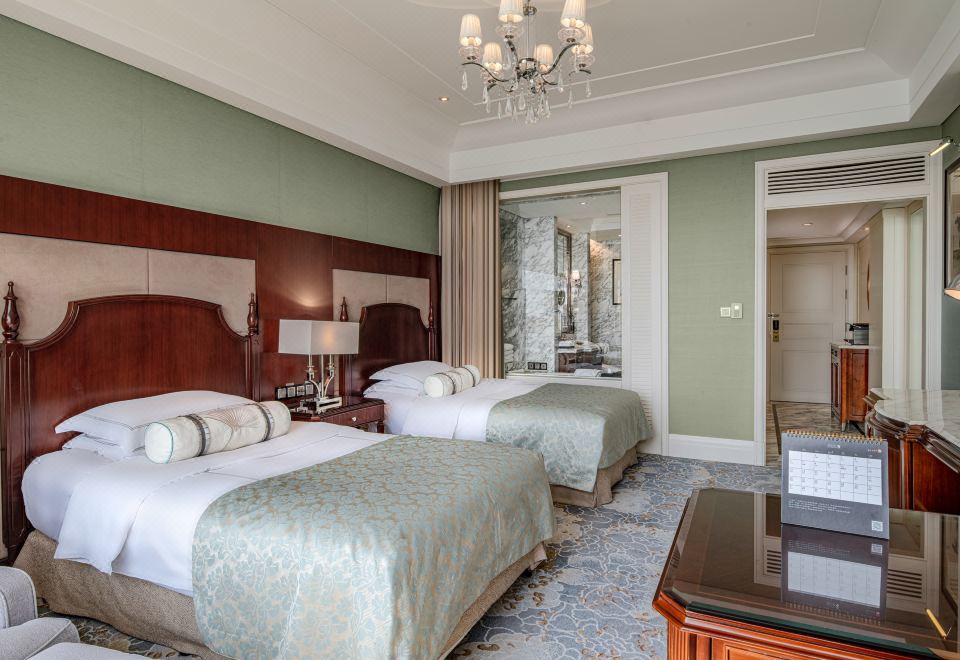 SeaView Garden Hotel QingdaoBusiness Garden-view Twin Room