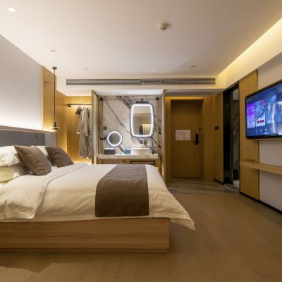 雙子塔景大床房 詩藝城棧（廣州塔店）優惠