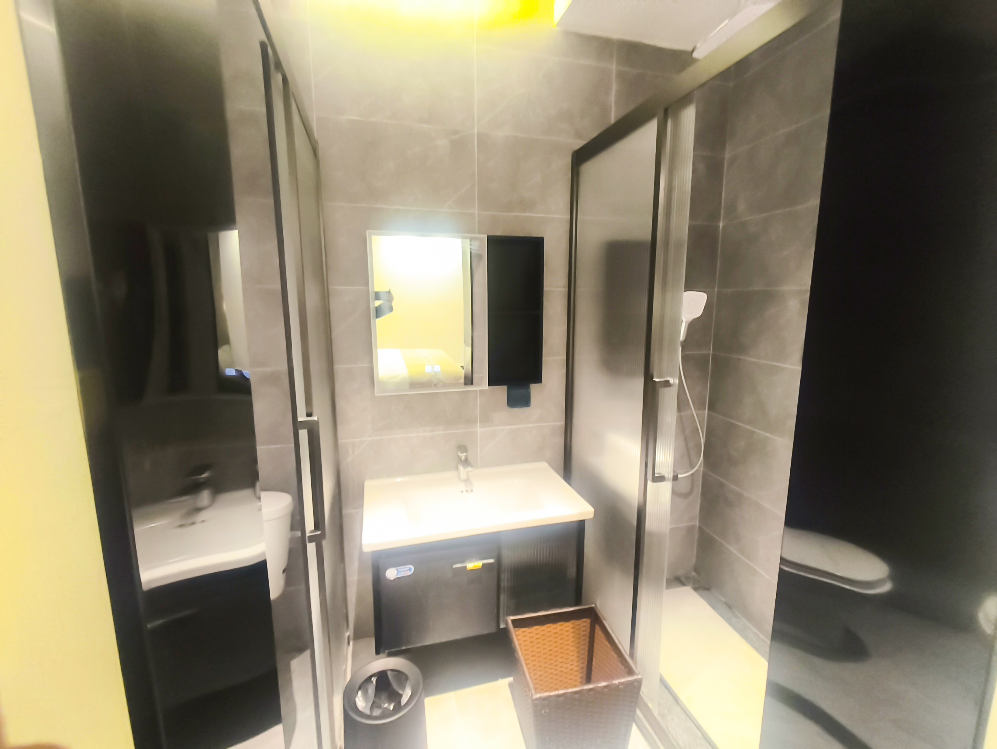 別墅五居二廳二泡池