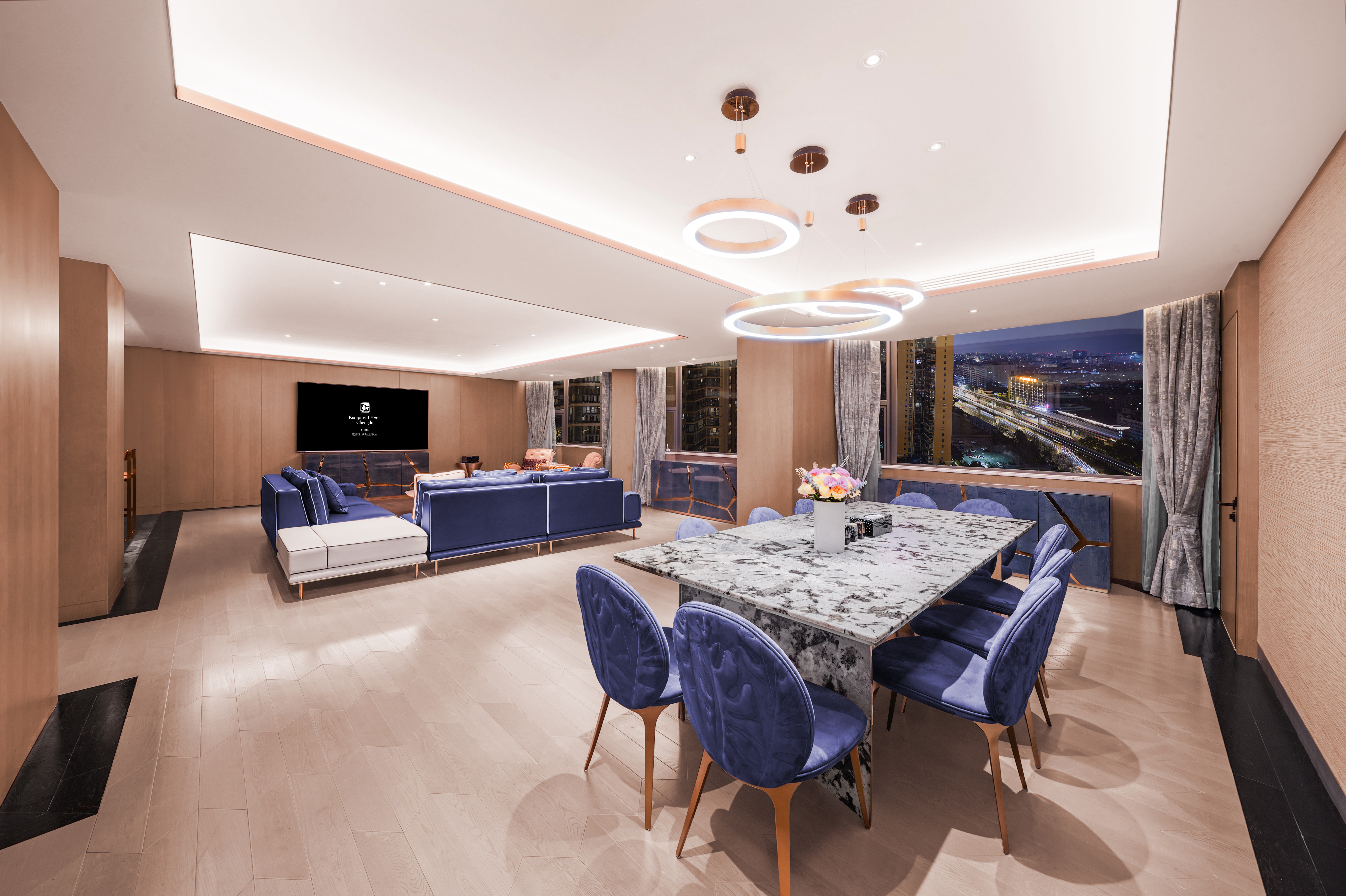 家庭三臥豪華行政套房