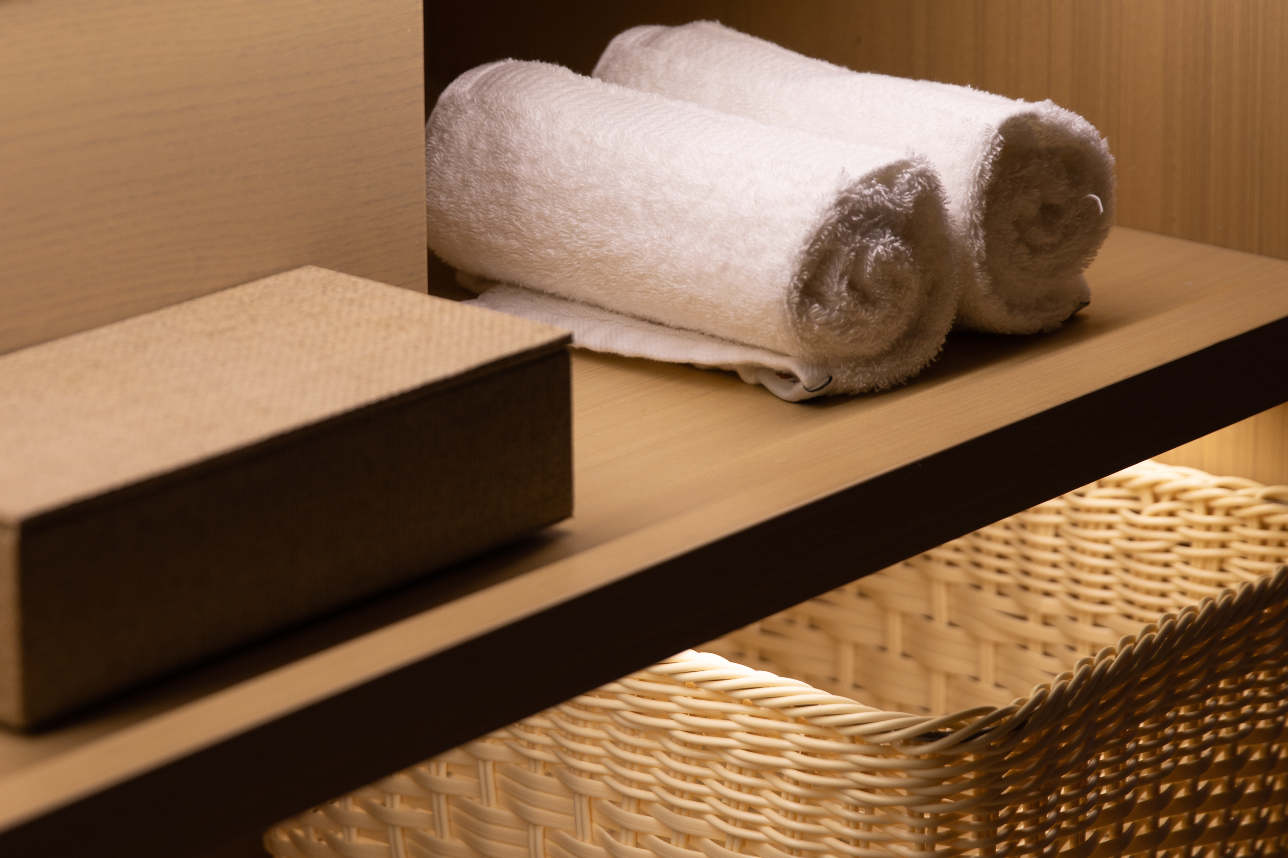 几木套房（手机投屏+小冰箱）