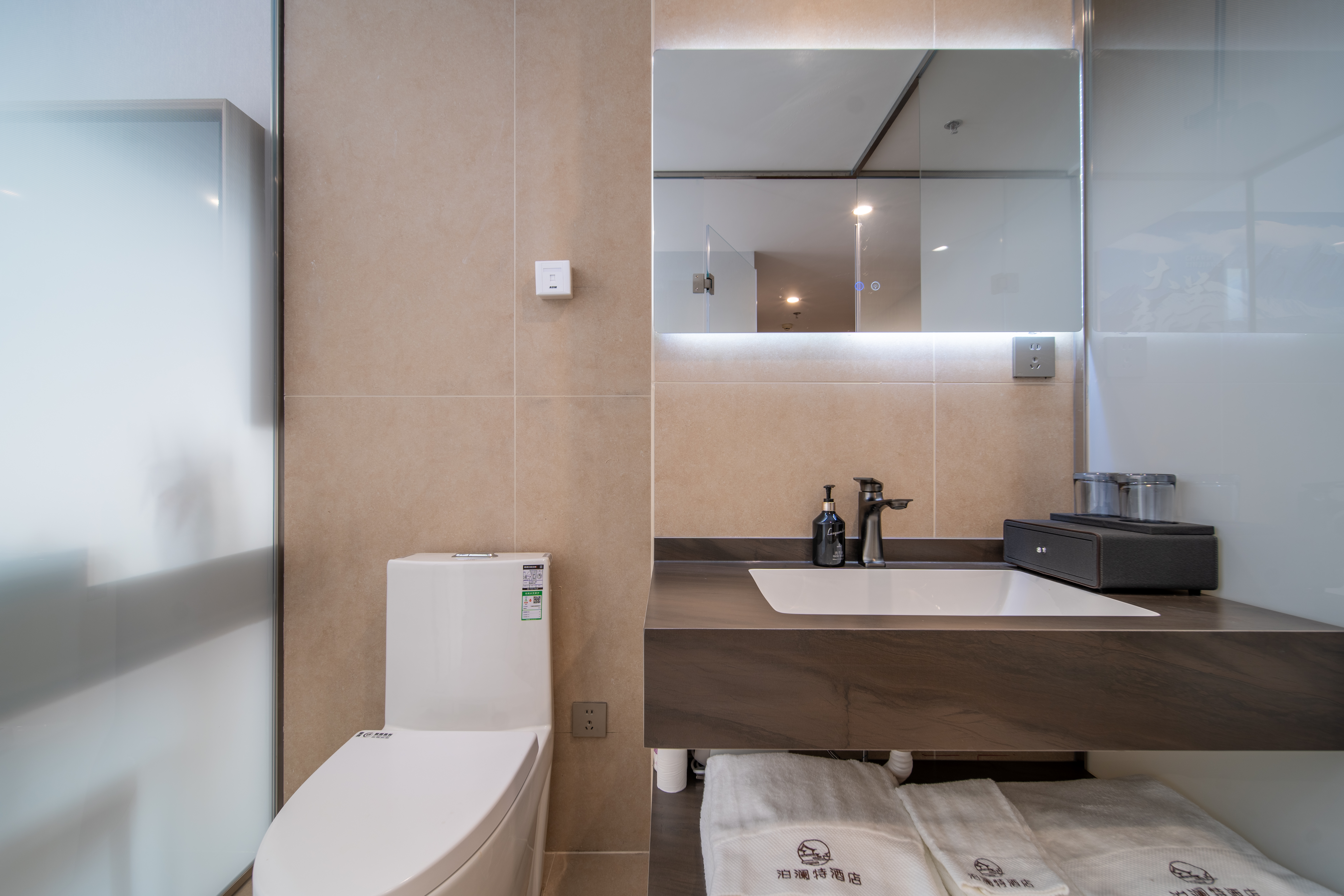 Bolante HotelBoutique double bed room