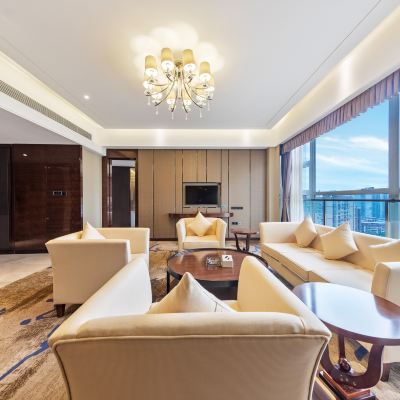 臻享.城景套房（城景+會客廳） 岳池盛鉑仕丹.天羿大飯店優惠