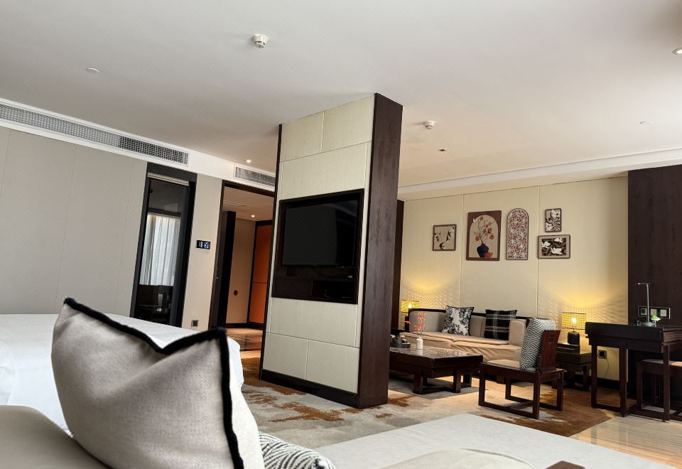 高级品致大床套房（复古怀旧+大空间+冰箱）