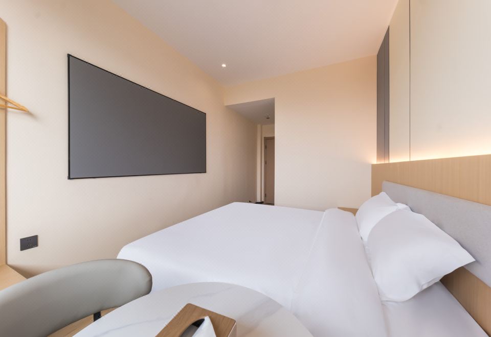 江景影音大床房