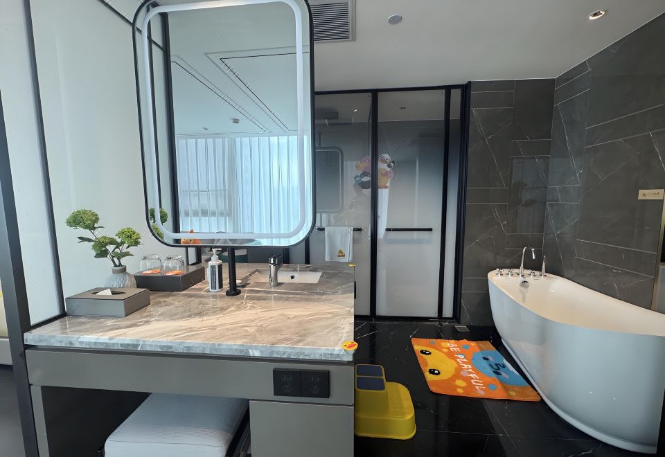 B.duck小黃鴨親子主題房