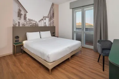 B&B HOTEL Treviso Al Fogher Отели в г. 