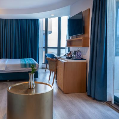 Premium Seaview Suite UMET Seaview Promo Code