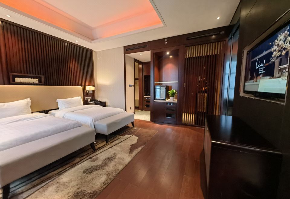 Lia! By Minyoun Chengdu Rezen Hotel (Chunxi Taikoo Li Store)Elegant Suite (Twin Beds + Bathtub)