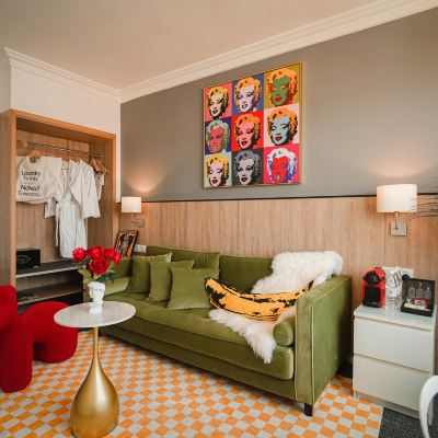 高級套房 澳門藝舍 - （前 澳門新新酒店）優惠