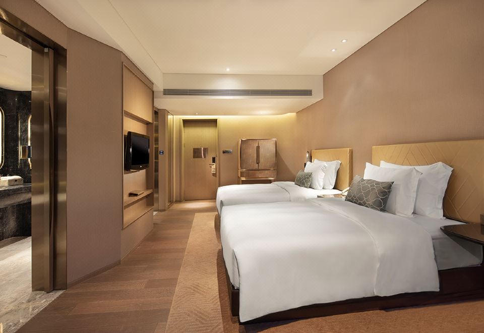 高級山景雙床房