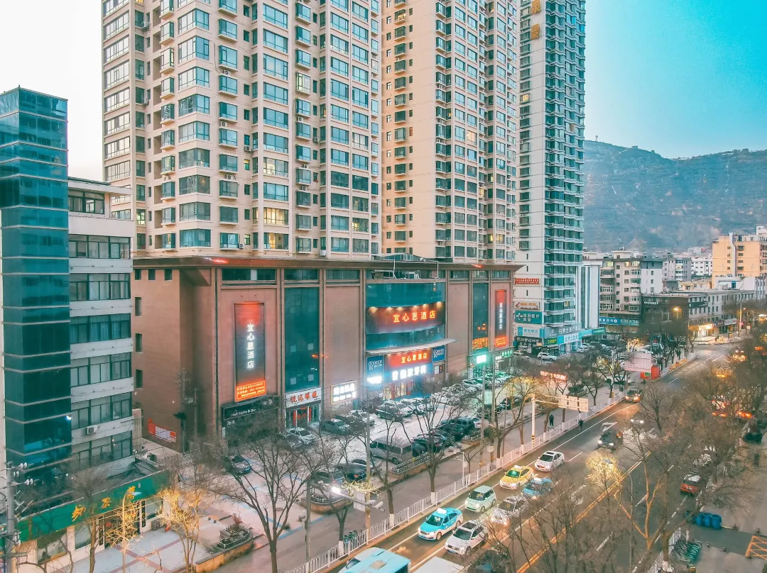 Yixin En Hotel (Lanzhou Railway Station ) - Lanzhou