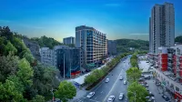 Four Seasons International Hotel (Shiyan Beijing Middle Road University Town) Hotels in 