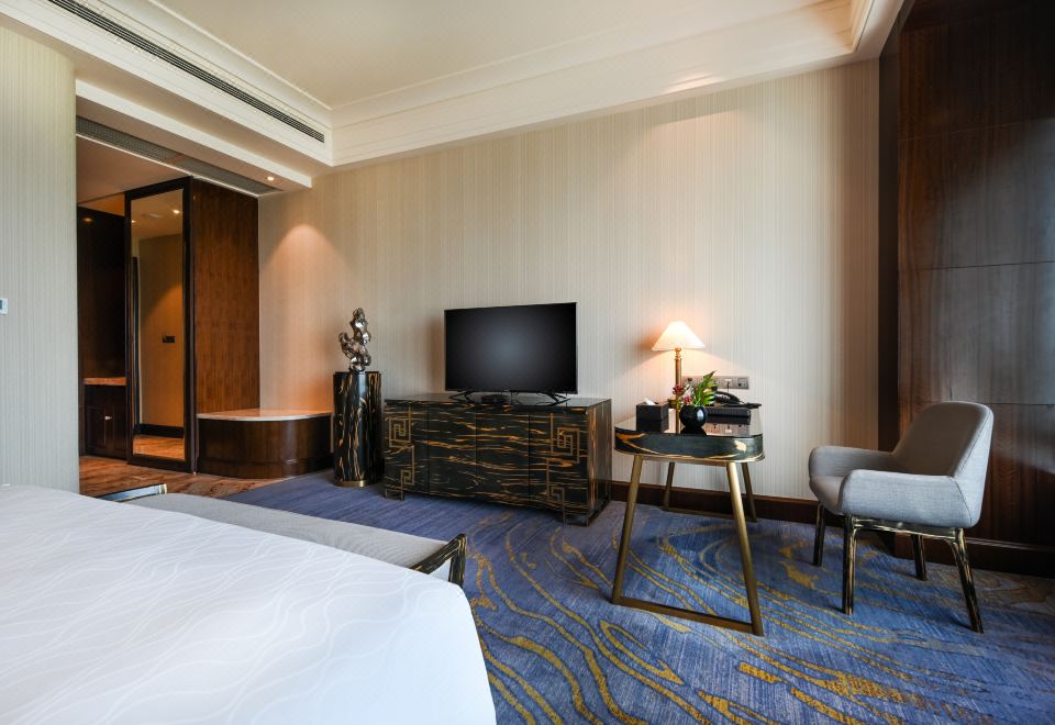 Chateau Star River QingdaoSuperior City-view Double Room