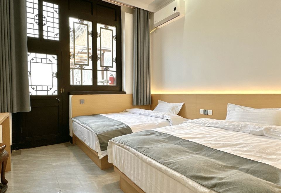 Snowing yard Deluxe 2-bed Room